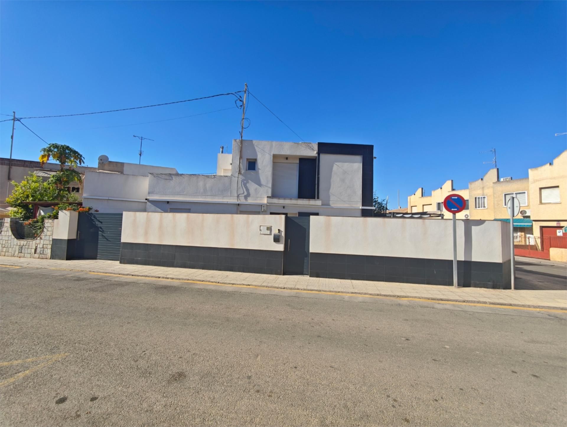 Exterior view of House or chalet for sale in Cartagena  with Air Conditioner, Terrace and Balcony
