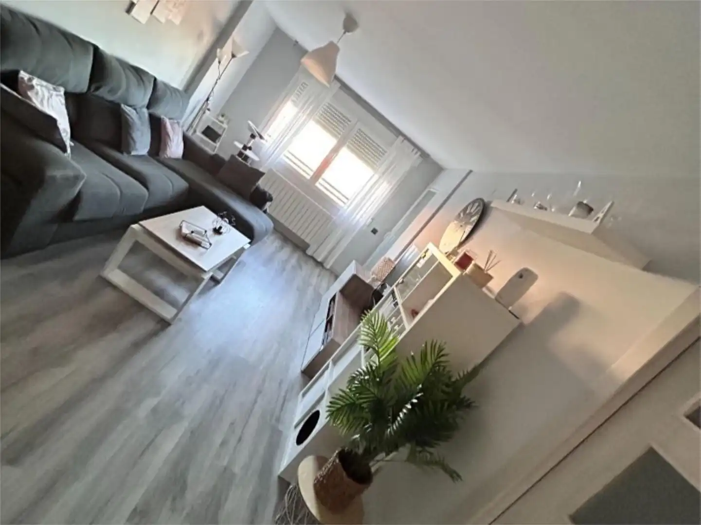 Flat for sale in Calle el Almendro, 4, El Molar (Madrid) Living room of Flat for sale in El Molar (Madrid) with Air Conditioner and Swimming Pool