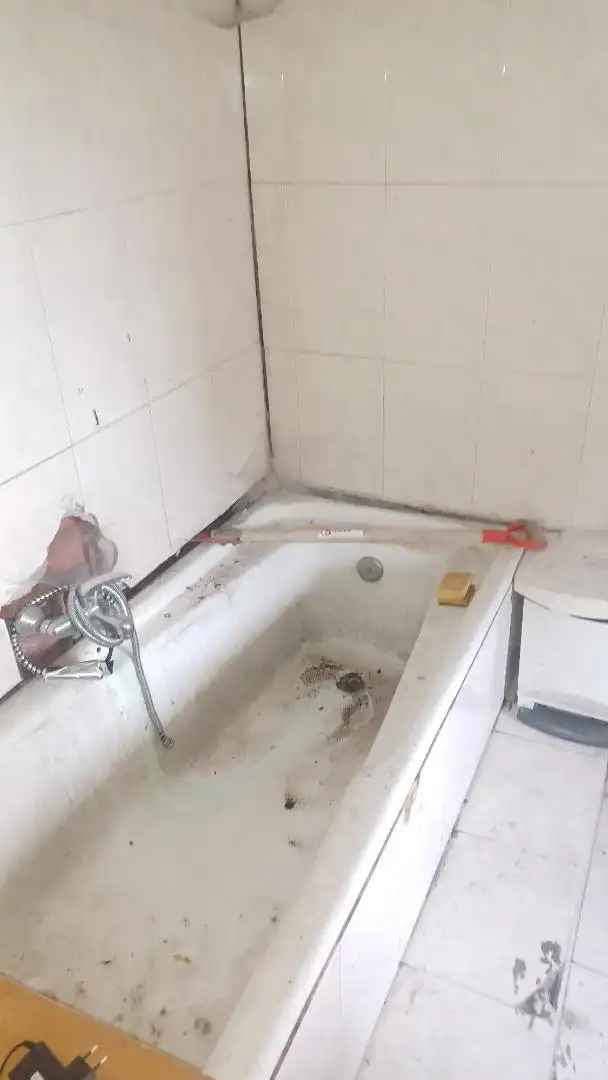 Casa o xalet en venda a Irailaren Zortzia Kalea, 11, Burtzeña Bany de Casa o xalet en venda en Barakaldo amb Traster, Moblat i Aparcament comunitari