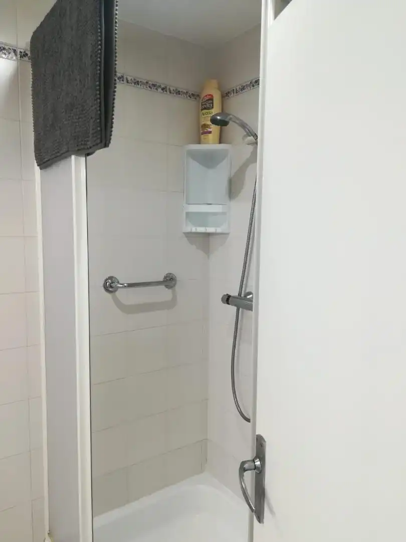 Flat for rent in Avenida de Cádiz, 42, Playa de la Regla Bathroom of Flat for rent in Chipiona with Furnished and Balcony