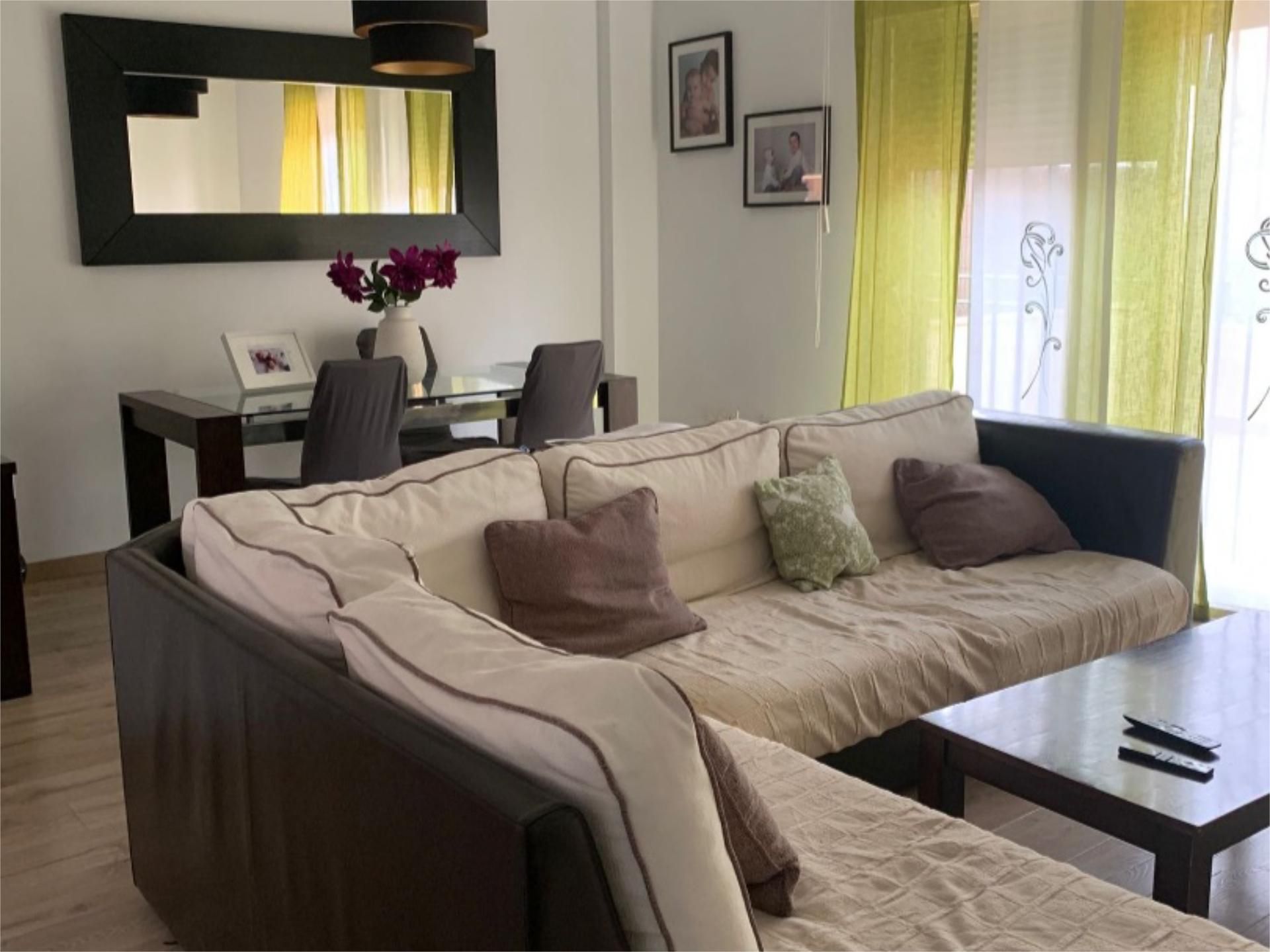Sala de estar de Casa o chalet en venta en Alhaurín de la Torre con Aire acondicionado, Terraza y Piscina
