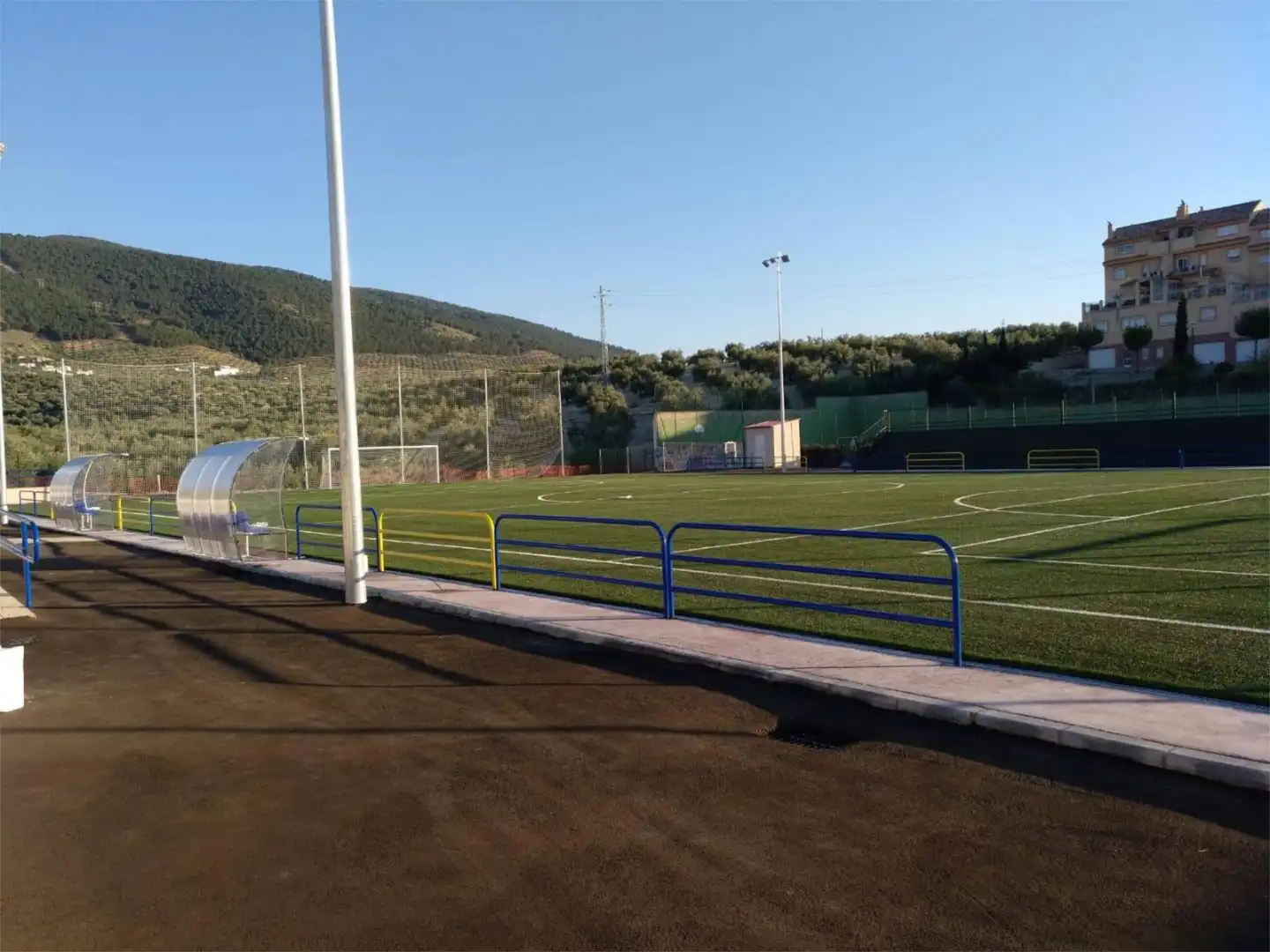 Piso en venta en Plaza de la Entrada, 1, La Guardia de Jaén Vista exterior de Piso en venta en La Guardia de Jaén con Calefacción, Jardín privado y Parquet