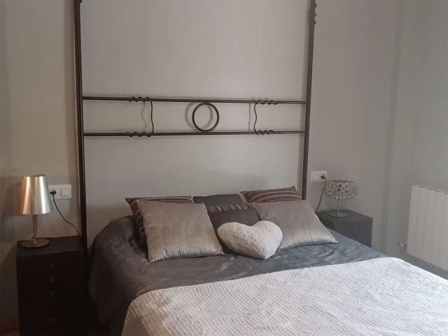 Piso en venta en Plaza de la Entrada, 1, La Guardia de Jaén Habitación de Piso en venta en La Guardia de Jaén con Calefacción, Jardín privado y Parquet