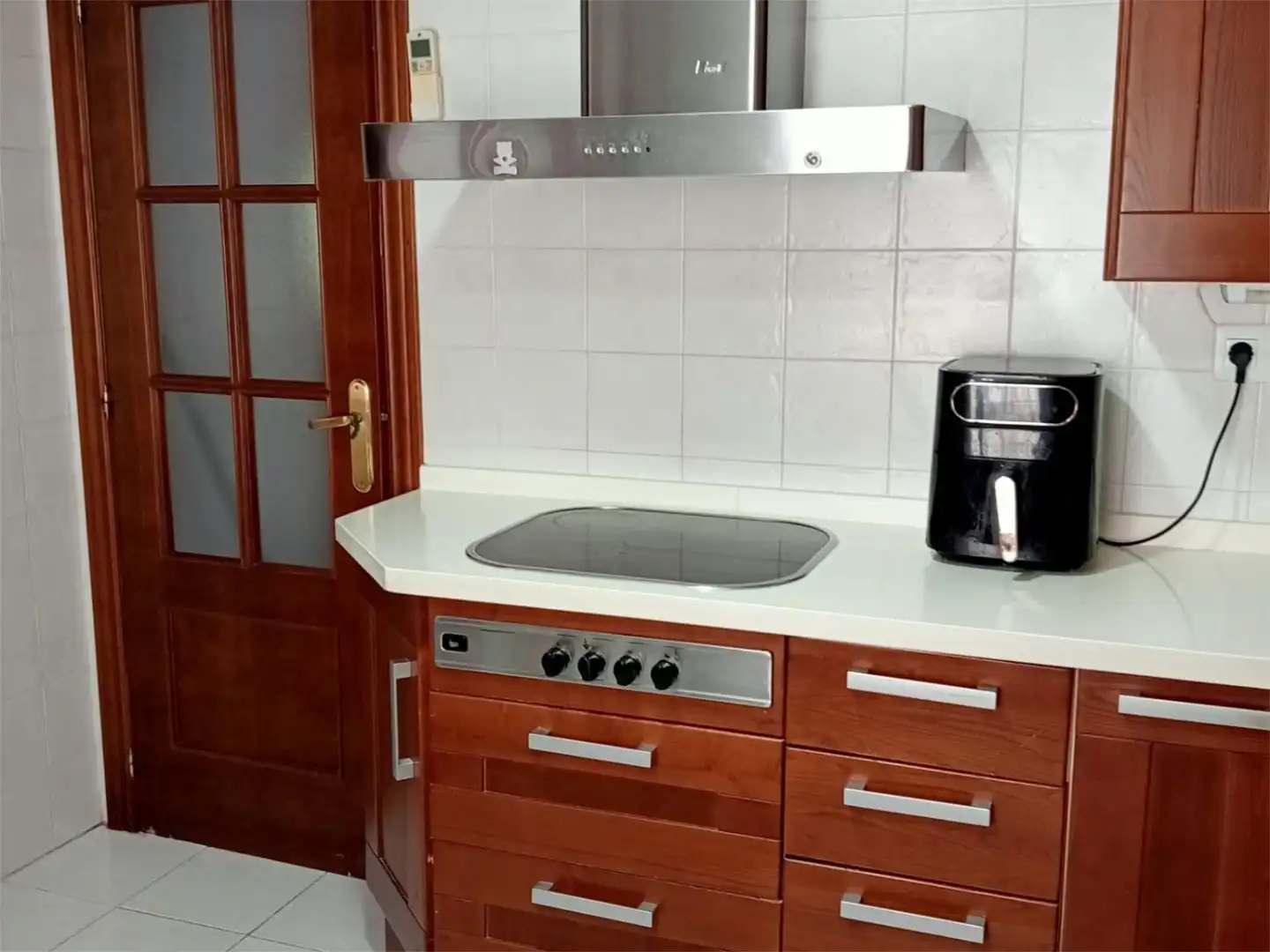 Piso en venta en Plaza de la Entrada, 1, La Guardia de Jaén Cocina de Piso en venta en La Guardia de Jaén con Calefacción, Jardín privado y Parquet