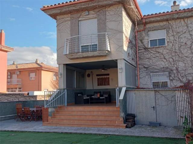 Piso en Venta en Plaza de la Entrada, 1 en La Guardia de Jaén