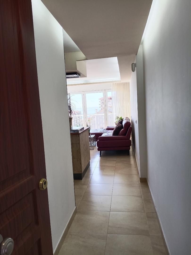 Flat for sale in Benalmádena  with Air Conditioner, Swimming Pool and Balcony