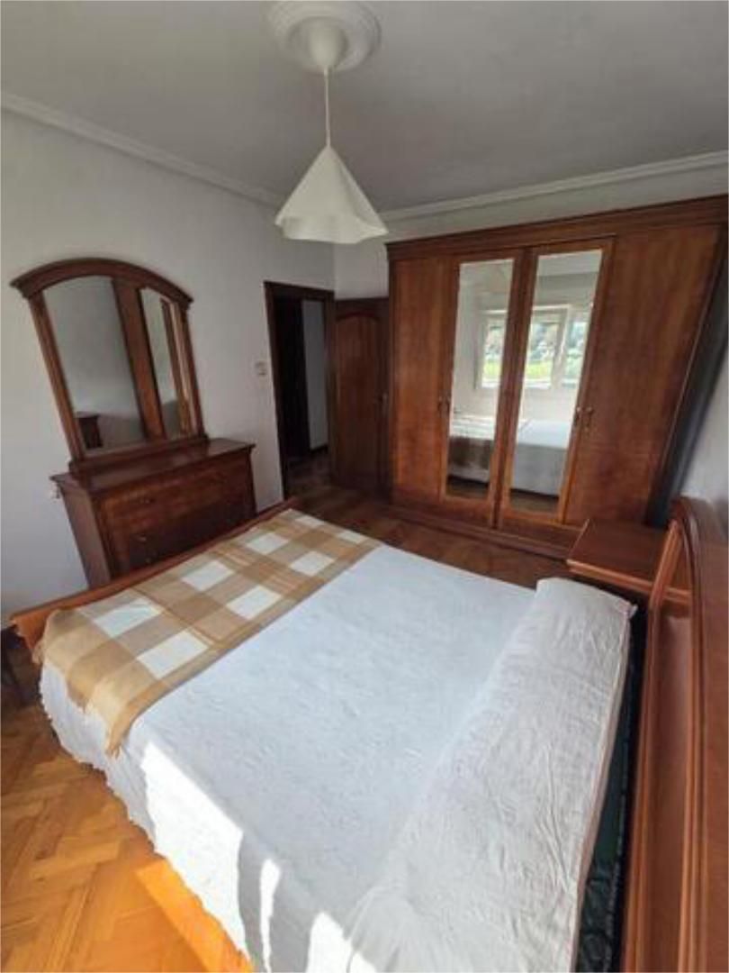 Habitación de Piso de alquiler en Santander con Amueblado