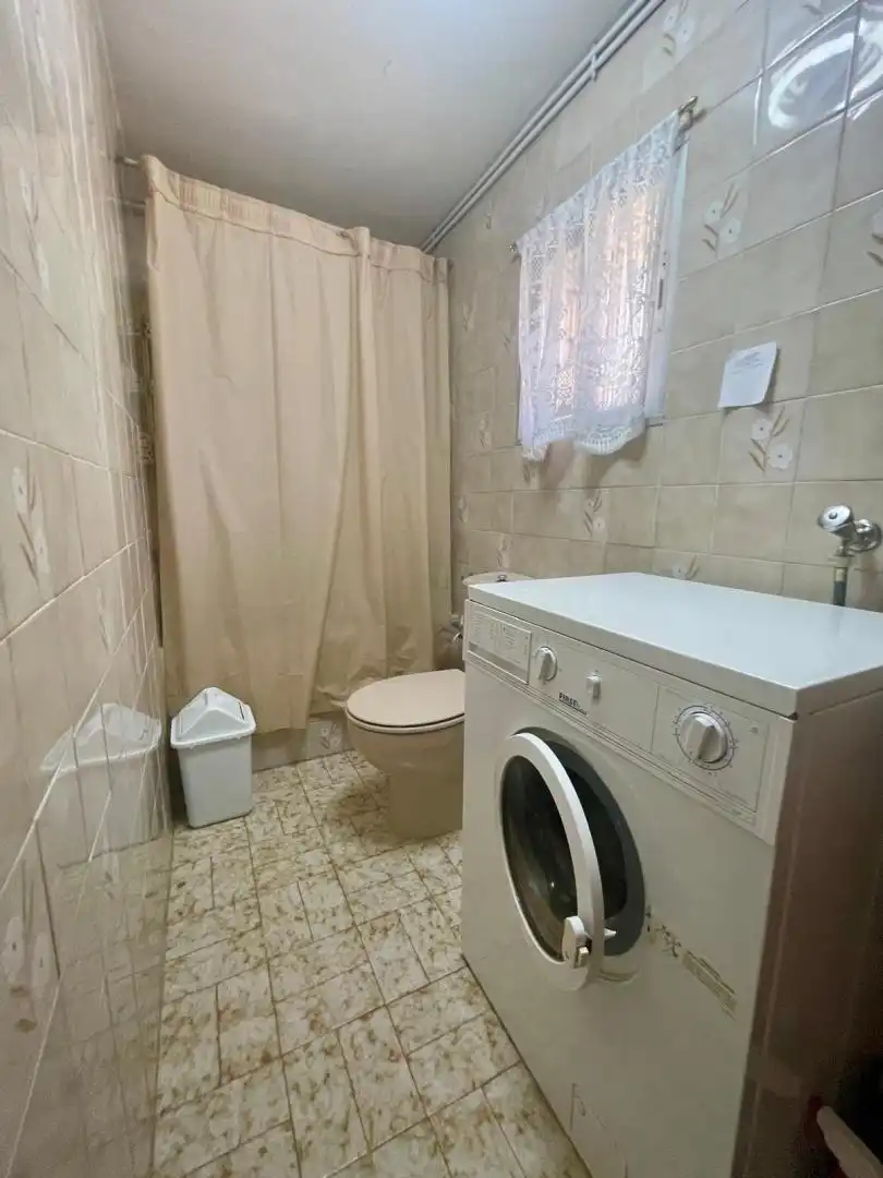 Houses for sale in Paseo de los Enebros, 14, Los Lagos Bathroom of Houses for sale in Moralzarzal with Private garden, Terrace and Storage room