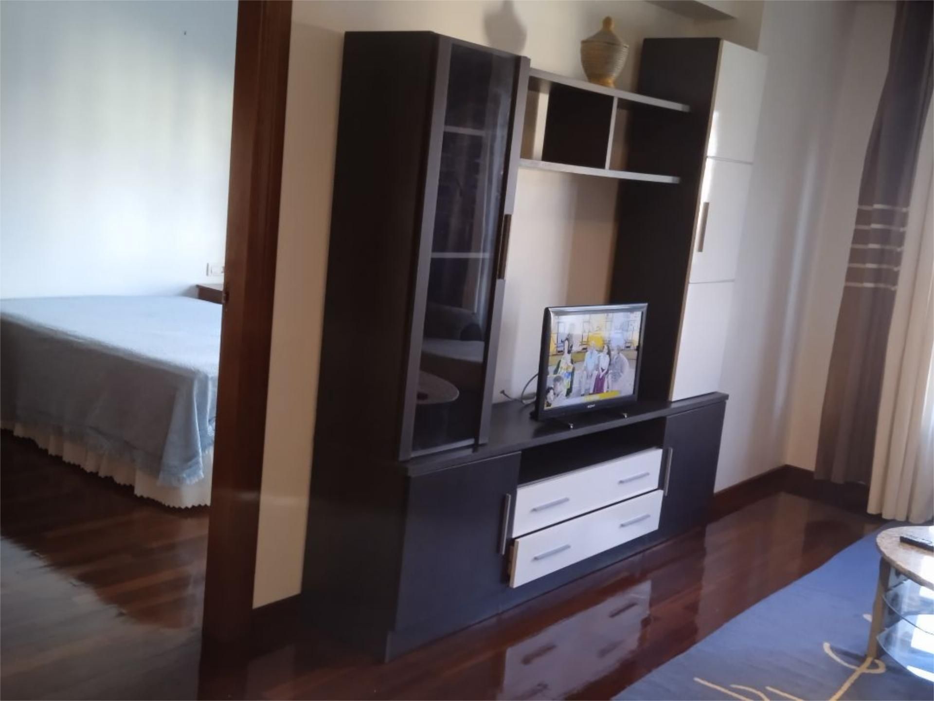 Bedroom of Apartment to rent in Vigo 