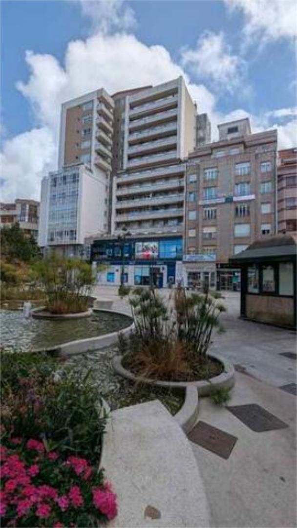Vista exterior de Pis de lloguer en Vilagarcía de Arousa amb Calefacció i Terrassa