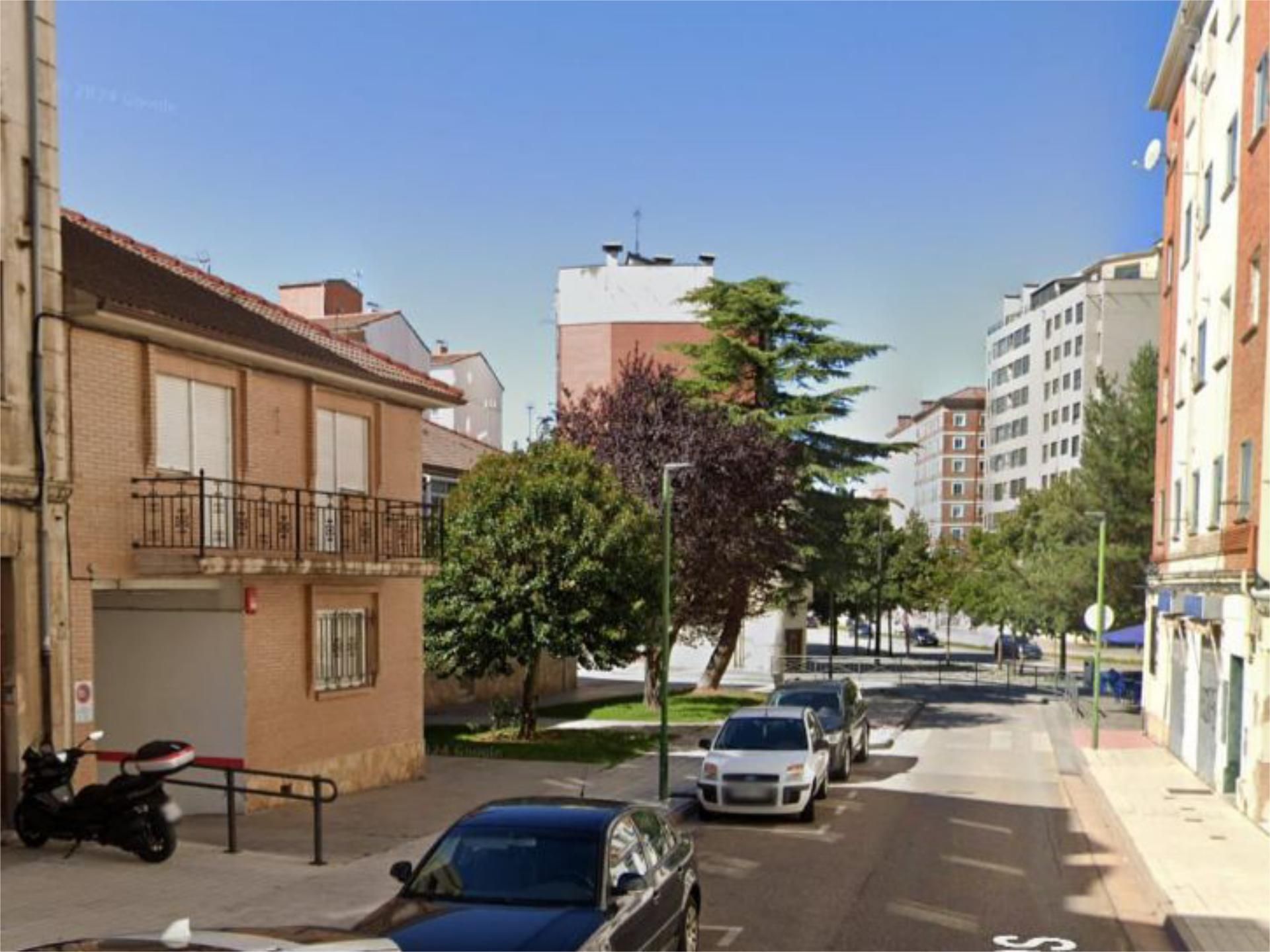 Exterior view of Garage to rent in Burgos Capital