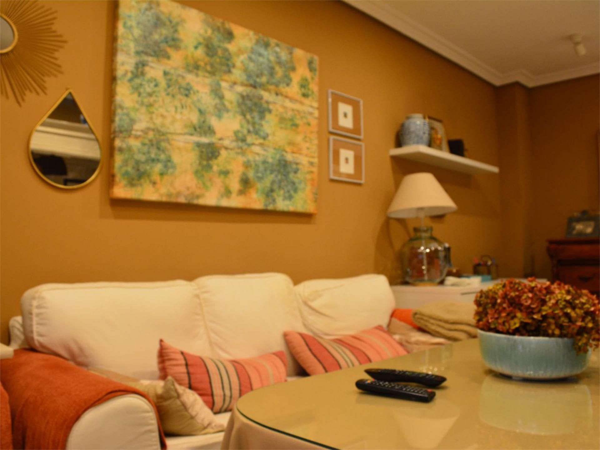 Living room of Flat to rent in Salamanca Capital  with Balcony