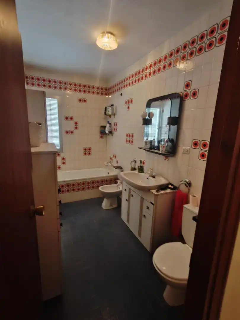 Piso en venta en Avenida de José Antonio, 11, Campos del Paraíso Baño de Piso en venta en Campos del Paraíso con Terraza y Balcón