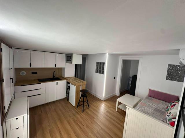 Apartamento en Alquiler en Urbanizacion Jabalcuz, 40 en Jabalcuz