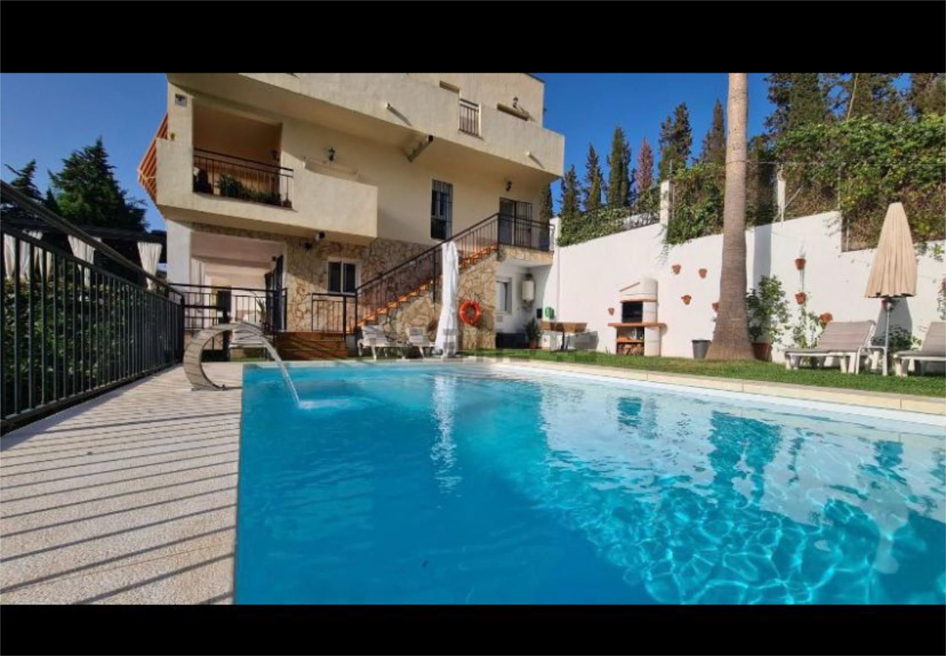 Swimming pool of Attic to rent in Mijas  with Air Conditioner, Heating and Private garden