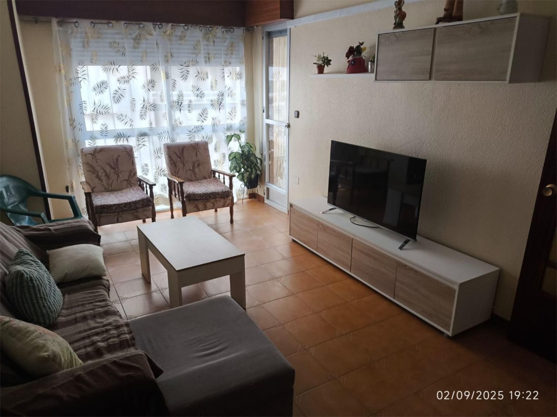 Sala d'estar de Pis de lloguer en Águilas amb Aire condicionat, Moblat i Balcó