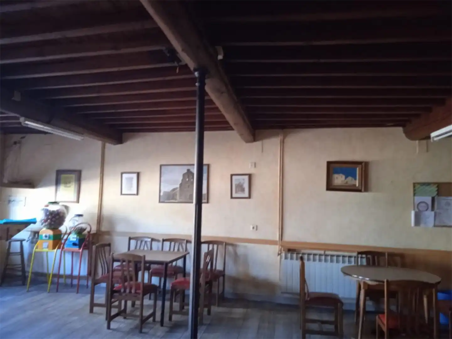 Local en venda en La Fuente de San Esteban  amb Aire condicionat, Calefacció i Moblat