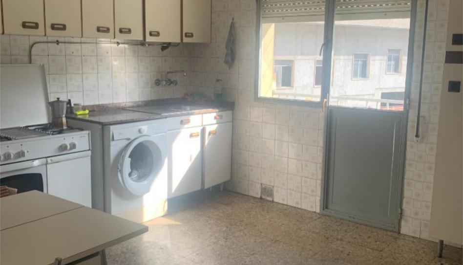 Foto 1 de Pis per a compartir a Rúa a Granxa, 5, San Francisco, Ourense