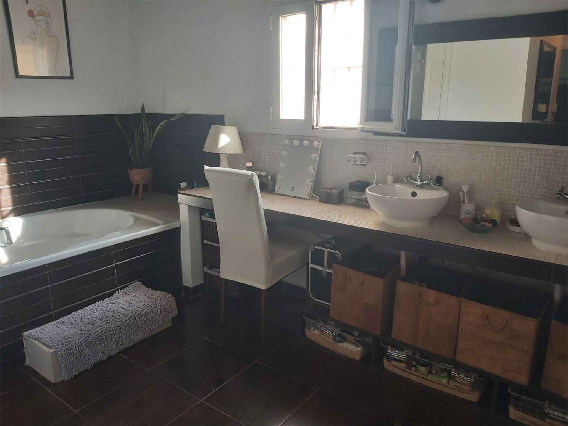 Bany de Casa o xalet en venda en San Roque amb Terrassa i Piscina