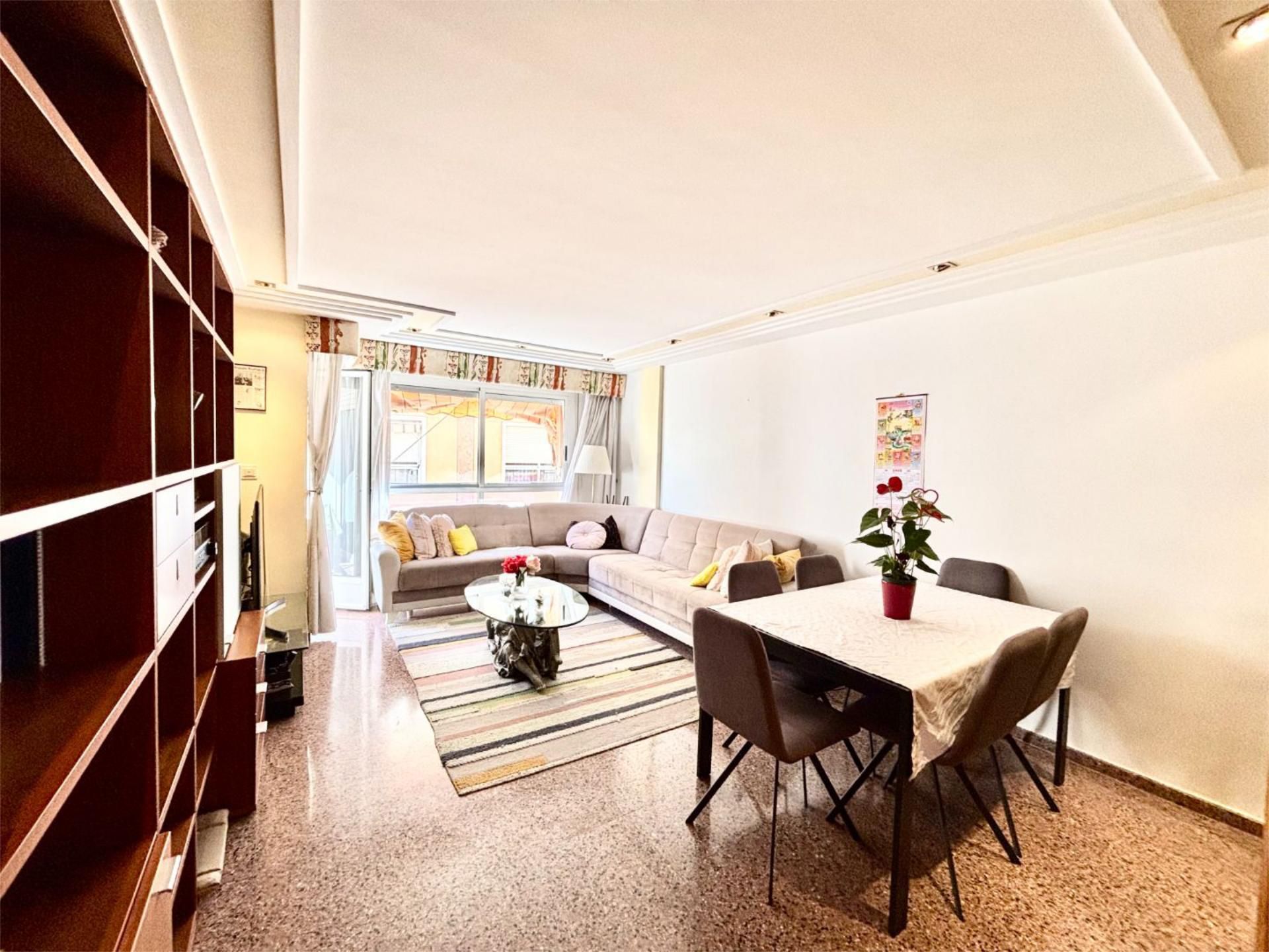 Living room of Flat for sale in Santa Pola  with Air Conditioner, Terrace and Balcony