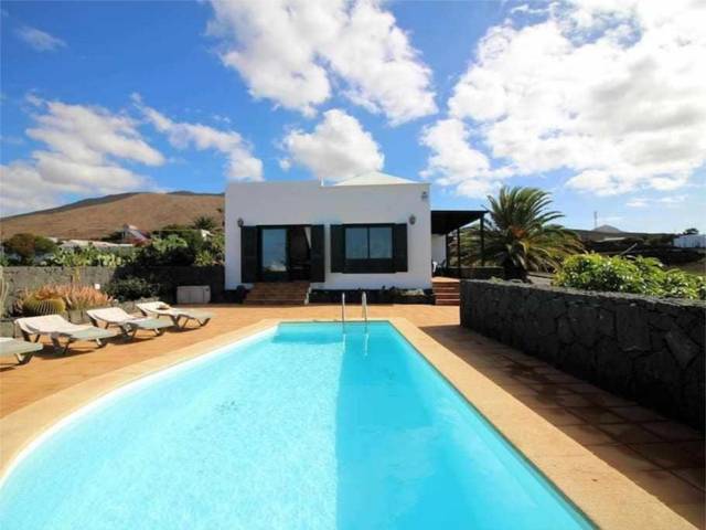 Casa-chalet en Venta en Calle Salida a Femés, 12 en Las Breñas