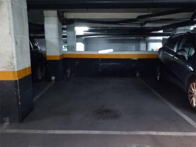 Garaje en Venta en Calle de Cardenal Marcelo Spínola, 30 en Castilla