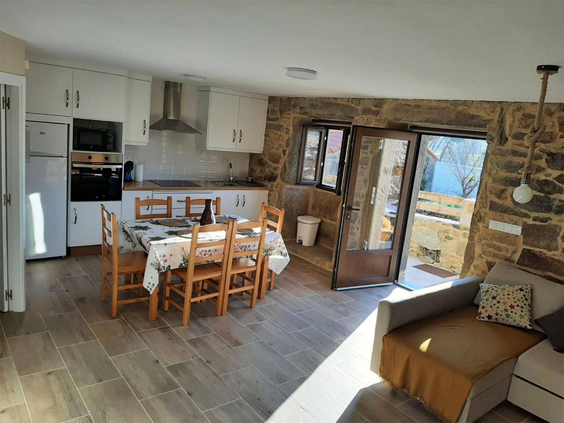 Kitchen of Flat to rent in Camariñas  with Heating, Private garden and Terrace