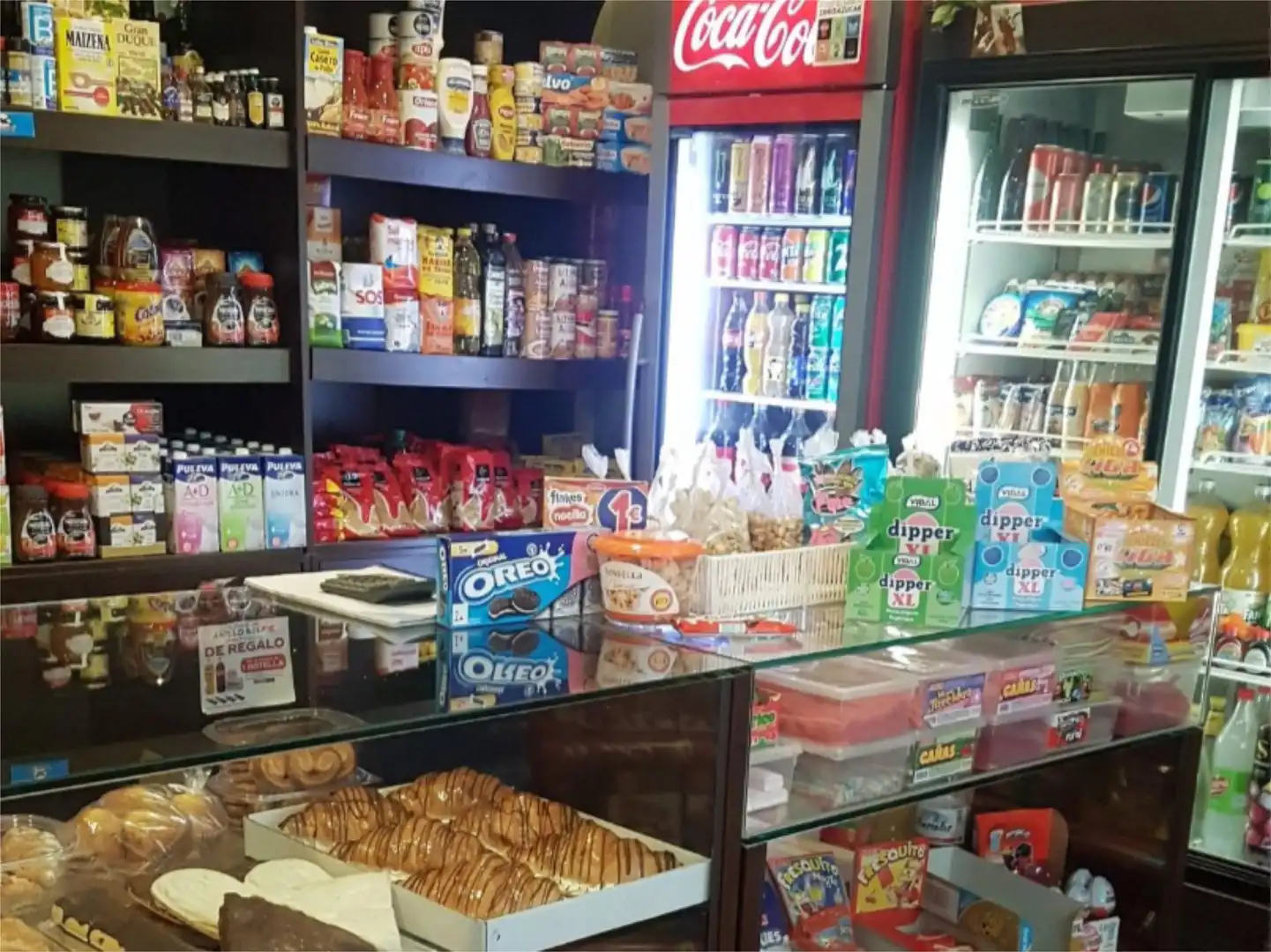 Local de alquiler en  Granada Capital con Aire acondicionado, Calefacción y Amueblado