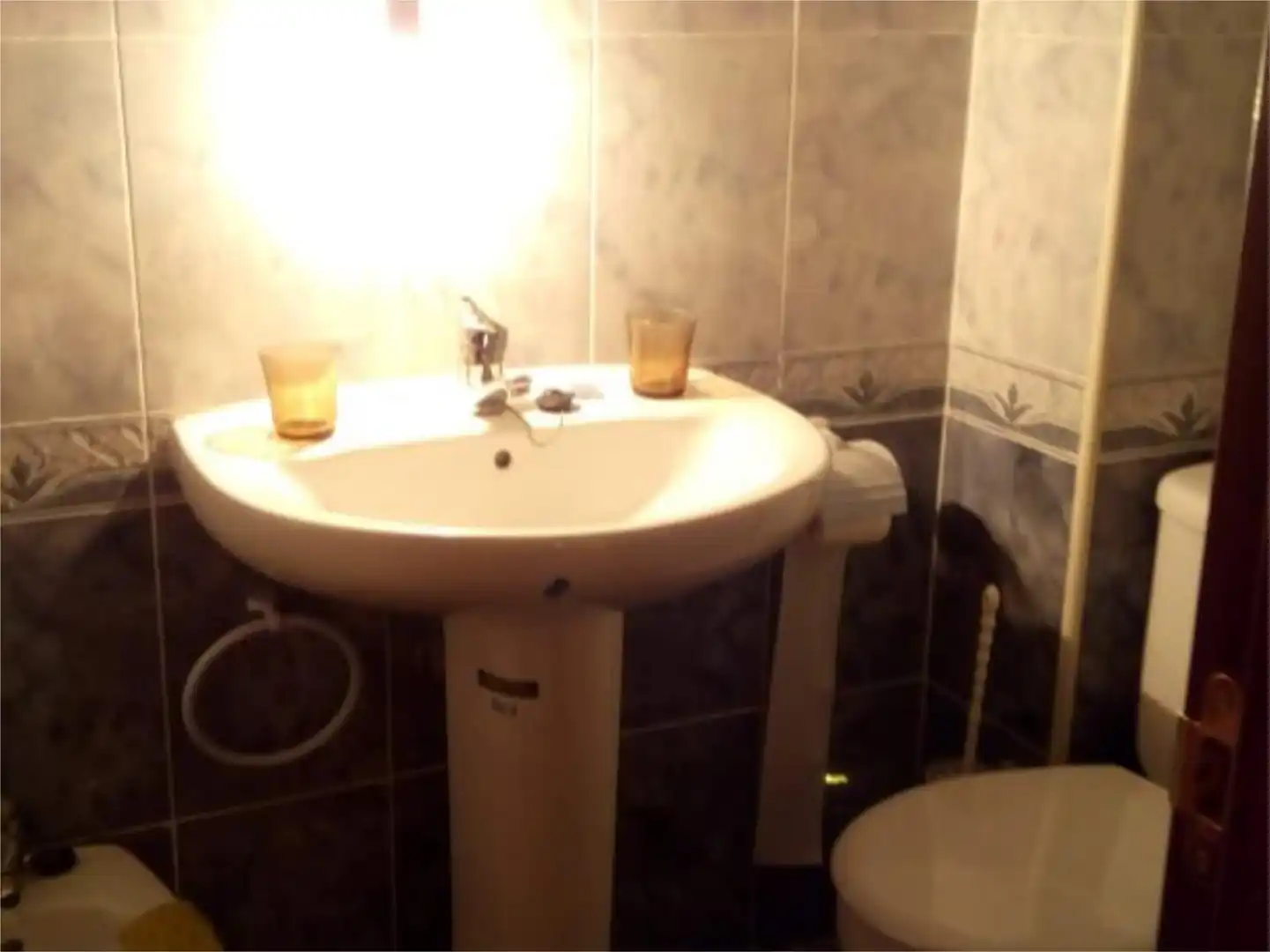 Casa adosada en venta en Calle Real, 23, Huérmeces del Cerro Baño de Casa adosada en venta en Huérmeces del Cerro con Trastero, Amueblado y Balcón