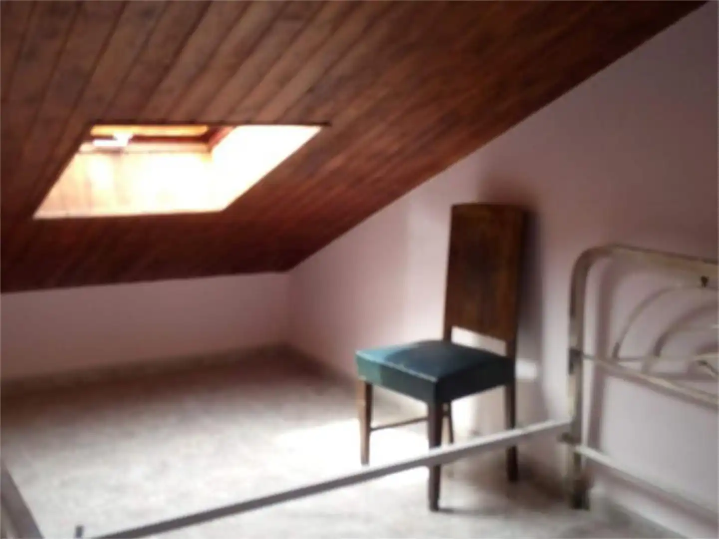 Casa adosada en venta en Calle Real, 23, Huérmeces del Cerro Casa adosada en venta en Huérmeces del Cerro con Trastero, Amueblado y Balcón