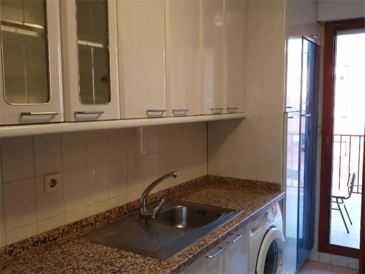 Cocina de Piso para compartir en Soria Capital  con Calefacción, Terraza y Amueblado