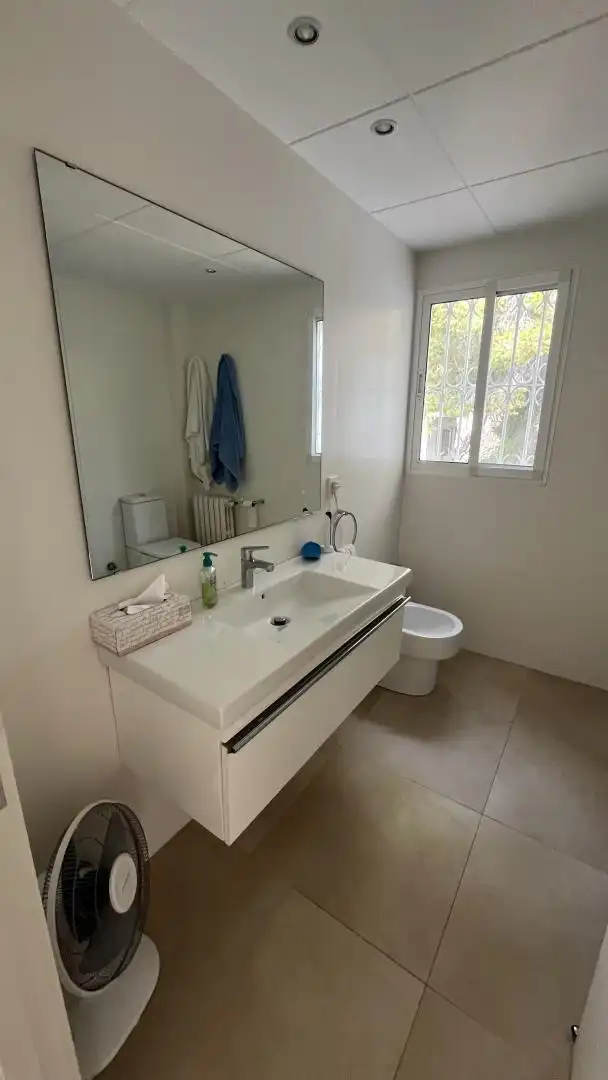 Casa o chalet en venta en Calle Port Bahía, 3, El Faro Baño de Casa o chalet en venta en Cullera con Aire acondicionado, Terraza y Piscina