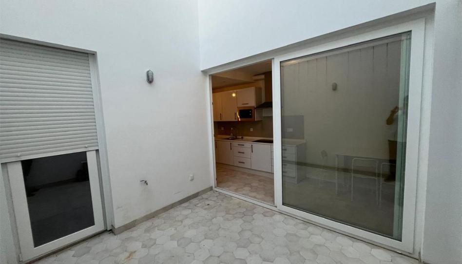 Foto 1 de Piso de alquiler en Calle Sebastián Trujillo, 8, Barrio del Nervión, Sevilla