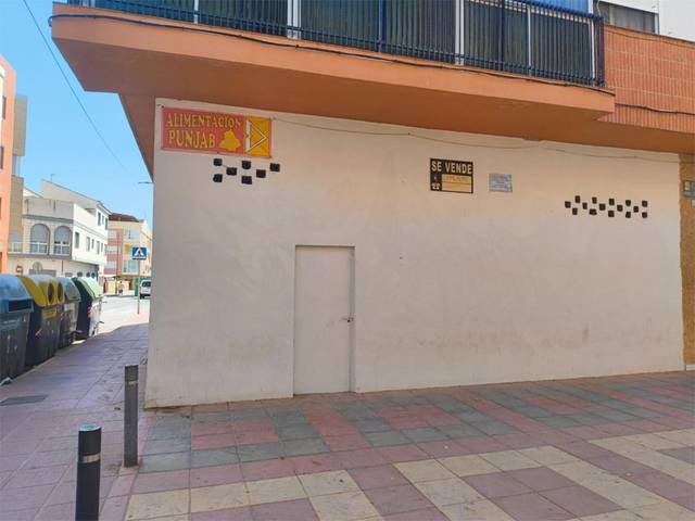 Local comercial en Alquiler en Calle Pedro Cerdán, 103 en Torre-Pacheco ciudad