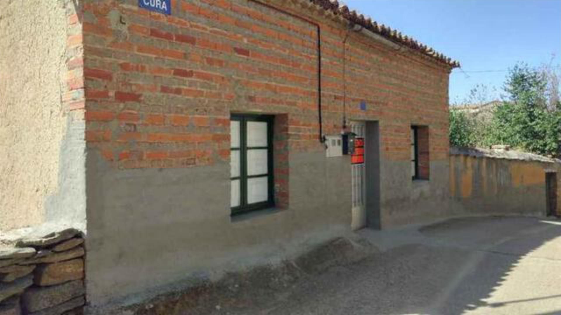 Vista exterior de Casa o xalet en venda en Almaraz de Duero amb Jardí privat i Terrassa