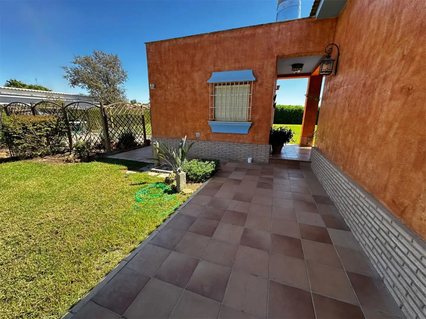 Houses for sale in Camino de Los Rojas, 30, Valdezorras - El Gordillo Garden of Houses for sale in Sevilla Capital with Air Conditioner and Terrace