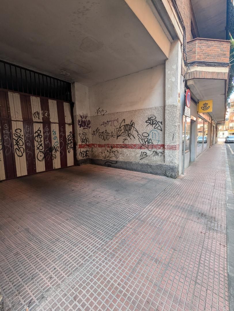 Vista exterior de Garatge de lloguer en Alcalá de Henares