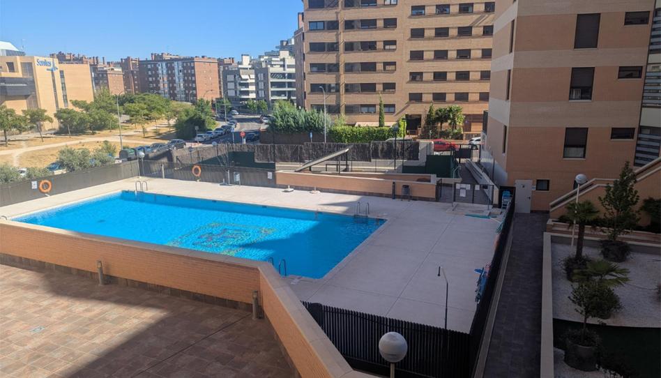 Flat to rent in Avenida de Isabel de Valois, 14e, Sanchinarro, Madrid - image 1 Photo 1 of Flat to rent in Avenida de Isabel de Valois, 14e, Sanchinarro, Madrid