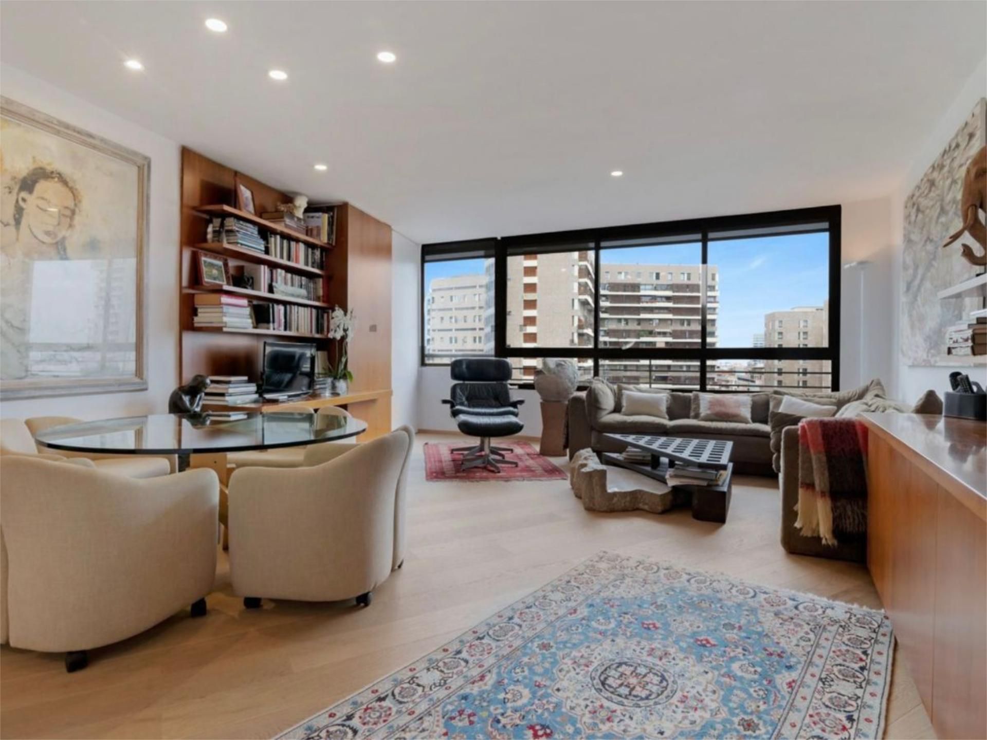 Living room of Flat for sale in  Barcelona Capital  with Air Conditioner