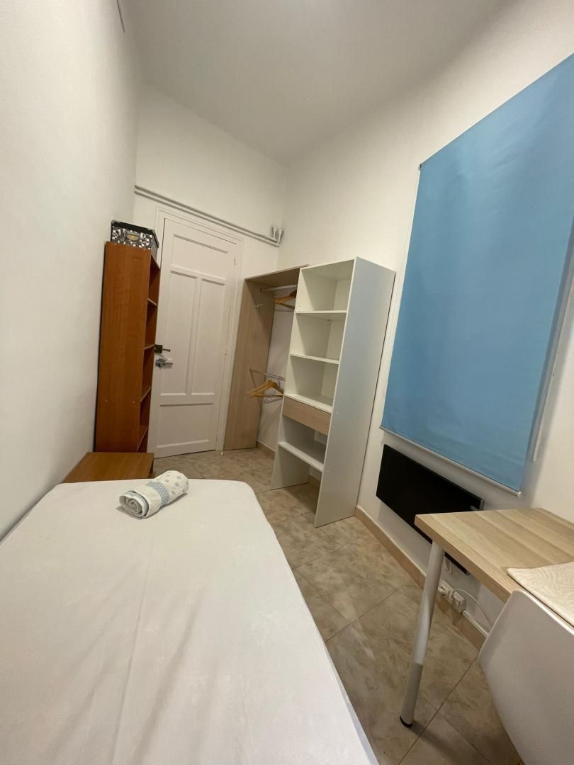 Piso para compartir en Carrer Pallars, 30, Príncep de Viana - Clot -Xalets Humbert Torres Piso para compartir en Carrer Pallars, 30, Príncep de Viana - Clot -Xalets Humbert Torres