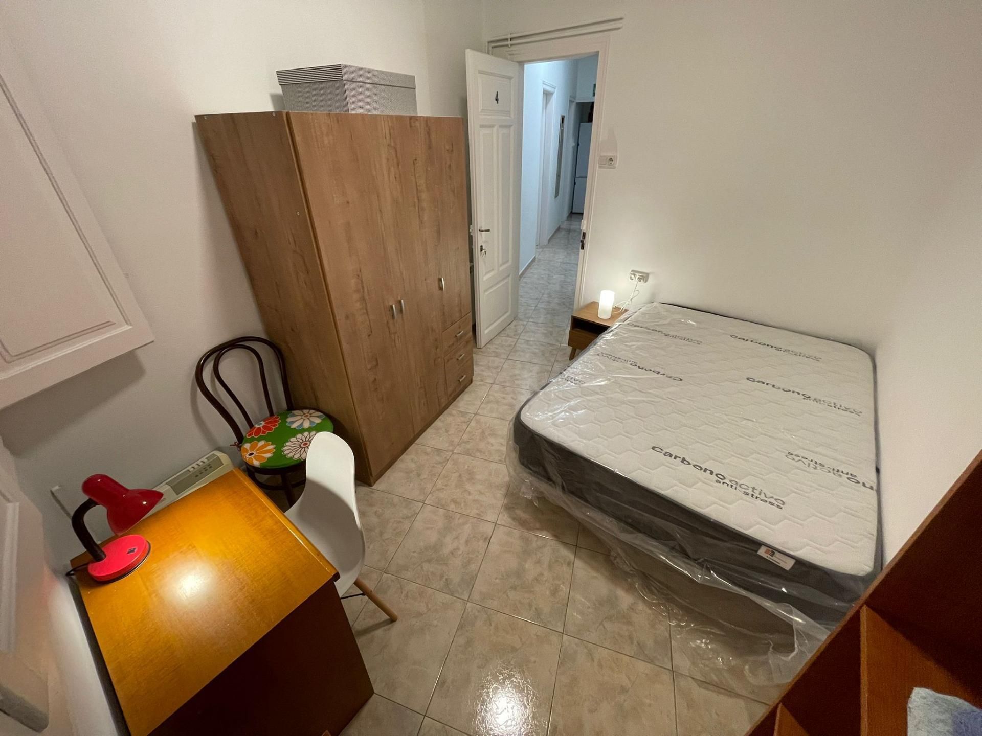 Flat to share in Carrer Pallars, 30, Príncep de Viana - Clot -Xalets Humbert Torres