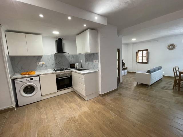 Casa adosada en Alquiler en Calle Peireria, 25 en Chelva