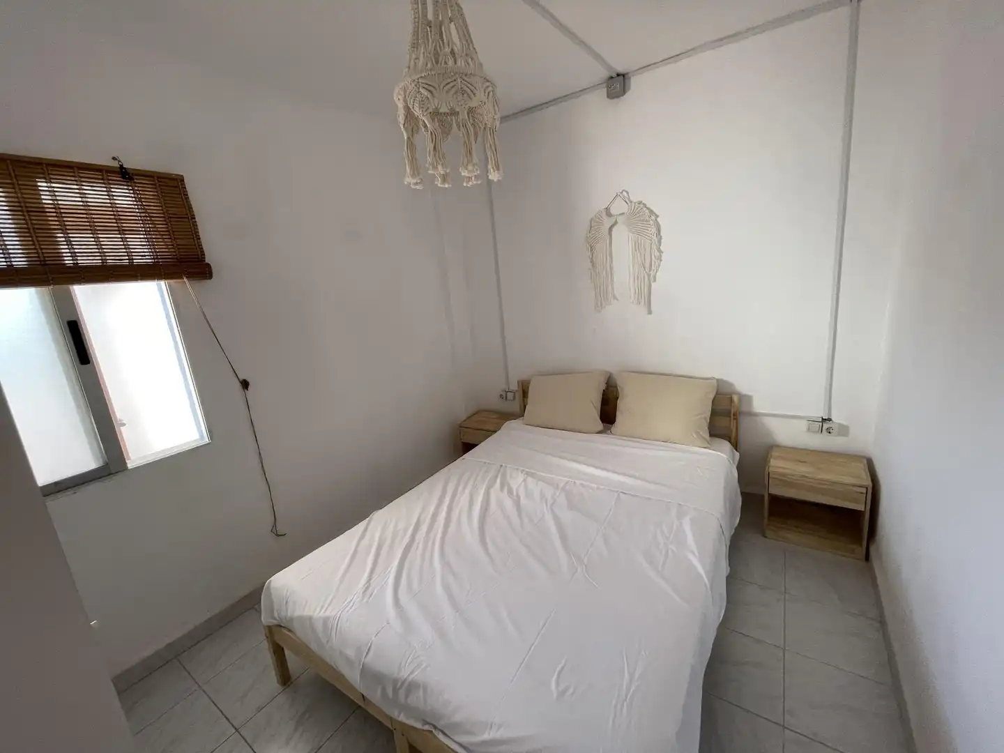Schlafzimmer von Einfamilien-Reihenhaus zur Miete in Chelva mit Heizung, Parkett und Terrasse