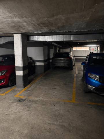 Garaje en Venta en Calle Tablas de Daimiel, 3 en Parque Lisboa - La Paz