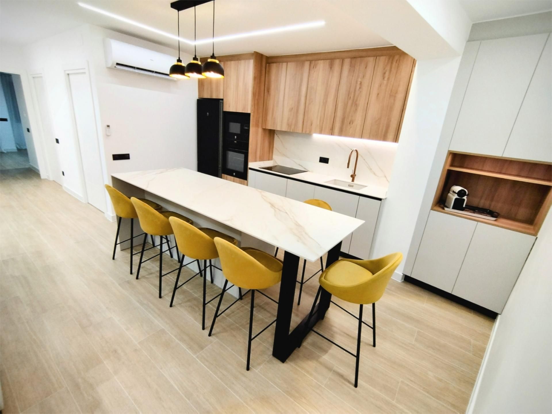 Flat to rent in Carrer del 25 d'Abril, 1, Sant Antoni