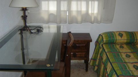 Habitación en Calle Pintor Mariano Belmonte, 6, Huerta de la Reina - Trassierra, Córdoba Capital - imagen 2 Foto 2 de Habitación en Calle Pintor Mariano Belmonte, 6, Huerta de la Reina - Trassierra, Córdoba Capital