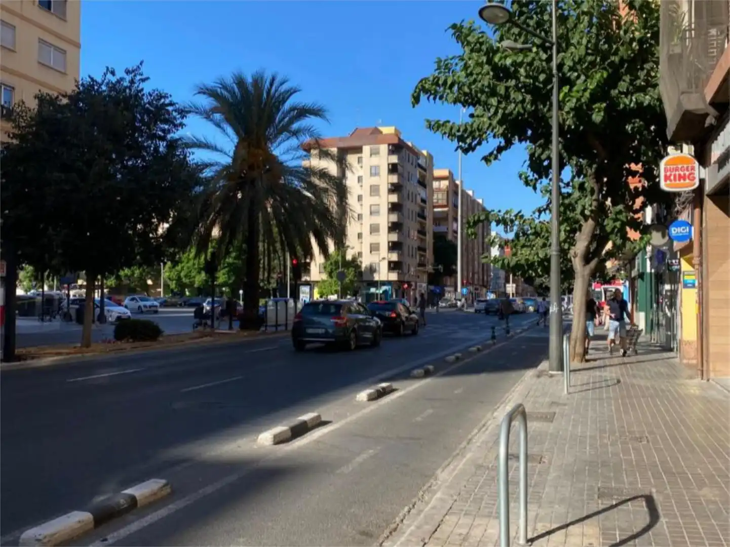 Pis en venda a Avinguda del Doctor Peset Aleixandre, 82, Torrefiel Vista exterior de Pis en venda en Valencia amb Moblat