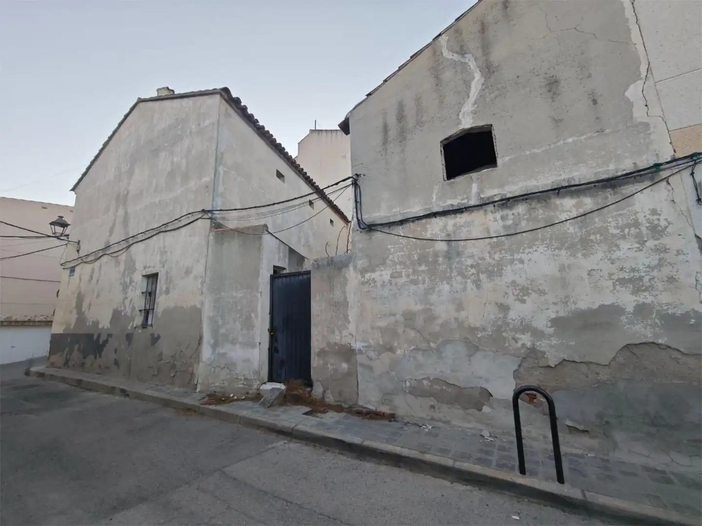 Exterior view of Houses for sale in Villarejo de Salvanés