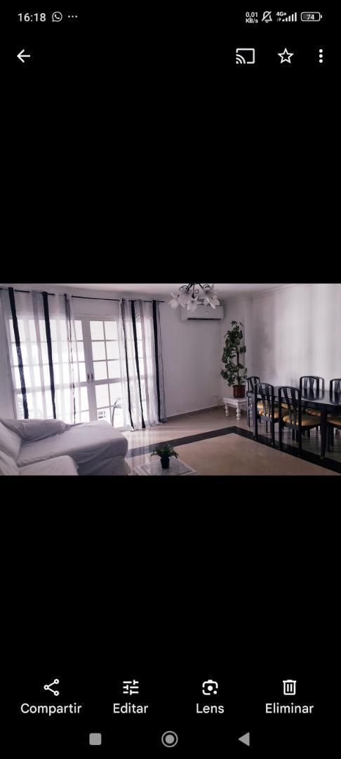 Sala d'estar de Pis en venda en Mairena del Aljarafe amb Aire condicionat, Calefacció i Moblat
