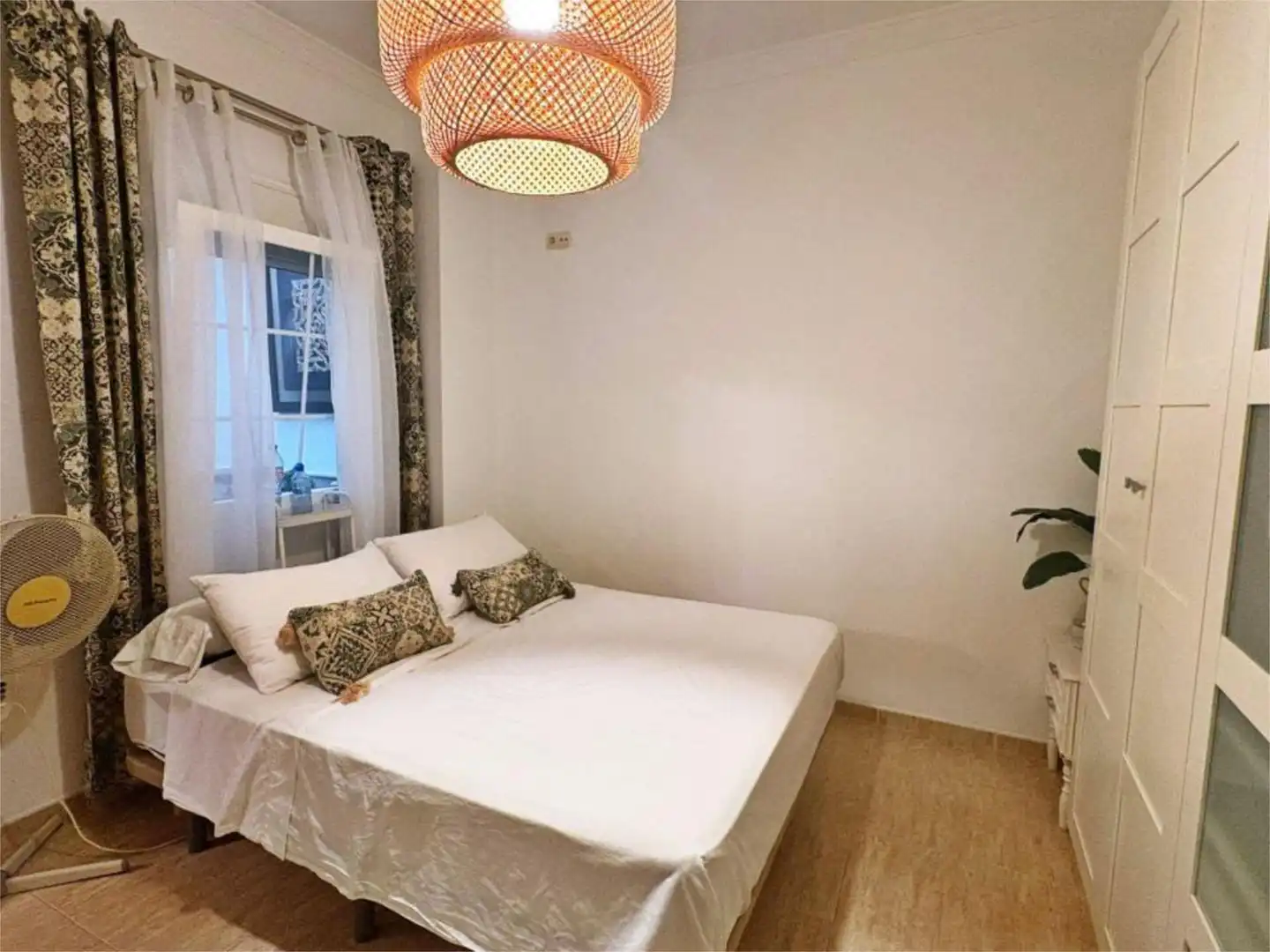 Houses for sale in Desconocido, 58, La Roda de Andalucía Bedroom of Houses for sale in La Roda de Andalucía with Air Conditioner, Heating and Private garden